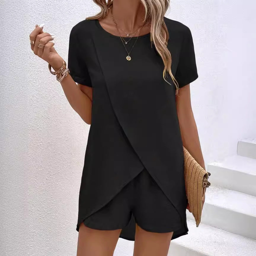 🌿✨ 50% rabatt 💥 Trendigt damset med topp & shorts 👗 enfärgat, lätt tyg & perfekt för svensk sommar ☀️