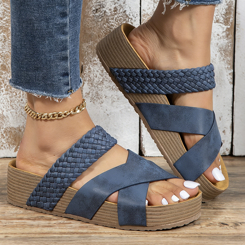 💥 50% RABATT 🌿 Sommarchic för vardag & semester ✨ Dam korsade vävda sandaler med plattform – stabil, luftig & stilren ☀️