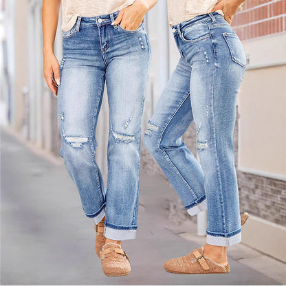 💫 Nordisk stil möter komfort 👖 50% RABATT på trendiga damjeans med raka ben & snygga slitningar 🔥