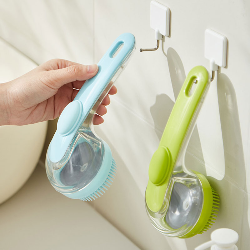 🔥 KÖP 1, FÅ 1 GRATIS 🐶 Husdjurs-badborste med långt handtag & inbyggd schampodispenser ✨ Skonsam, effektiv & perfekt för enkel pälsvård hemma 🛁