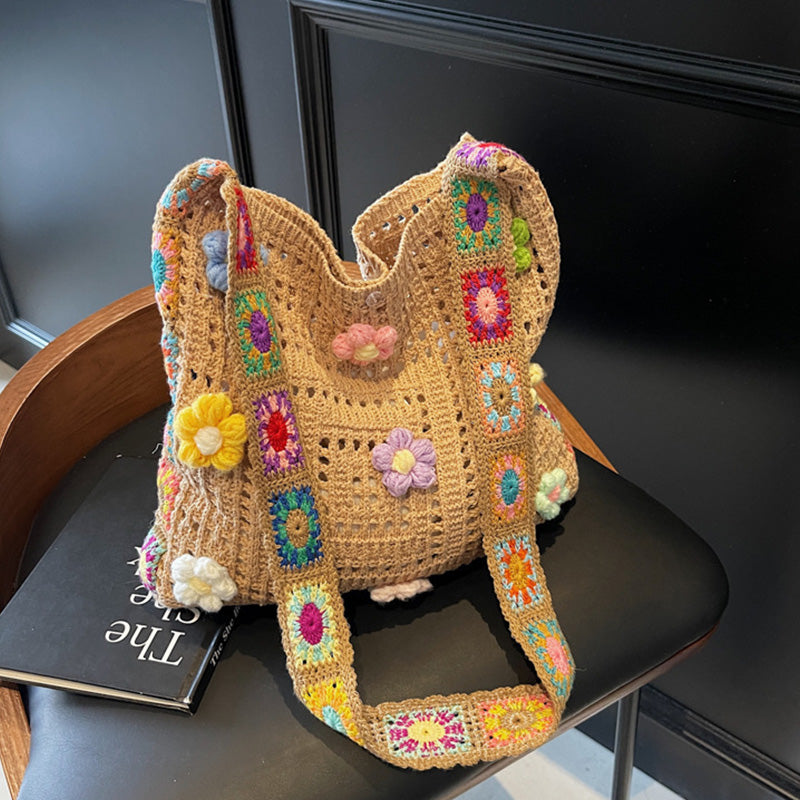 🔥 50% RABATT 📢 Dam virkad etnisk axelväska 👜 blomsterdetaljer, rymlig & perfekt för vardag och sommarutflykter 🌸✨