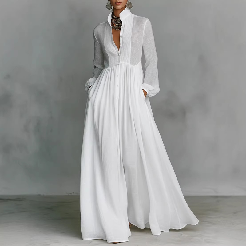 🔥🇸🇪 NYHET: -50% 🎁 Elegant vit maxiklänning med veck & hög hals 👗✨ stilren, luftig & perfekt för sommarens alla tillfällen ☀️