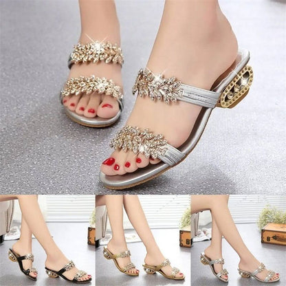 🔥 50% RABATT – SISTA DAGEN ⏰👡 Eleganta damsandaler med strass & metalldetaljer ✨ Bekväma, stilfulla & perfekta för sommaren ☀️