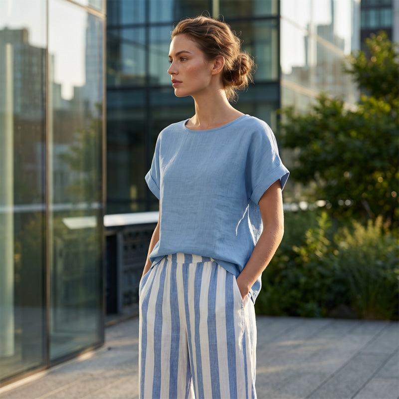 🔥 HALV PRIS I DAG 💫 Casual damesett med vide stripete bukser – avslappet passform, moderne look & perfekt for sommeren ☀️