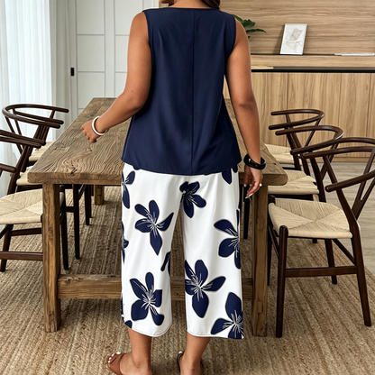 🔥 50% RABATT 🌸 Elegant set med asymmetrisk topp & capribyxor för dam ✨ Luftigt, bekvämt & perfekt för sommarens alla tillfällen ☀️