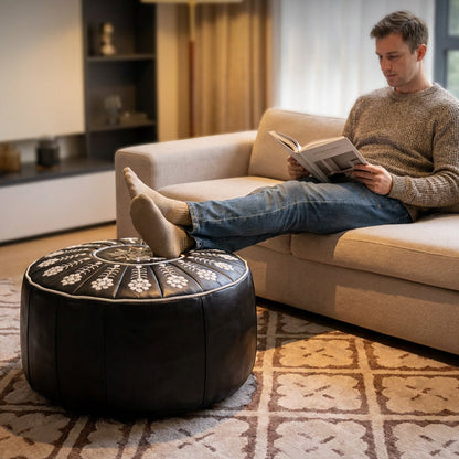 🔥 50% RABATT 🏡 Elegant sittpall med förvaring ✨ Bekväm att sitta på, smart att förvara i & enkel att matcha med nordisk inredning 🌿