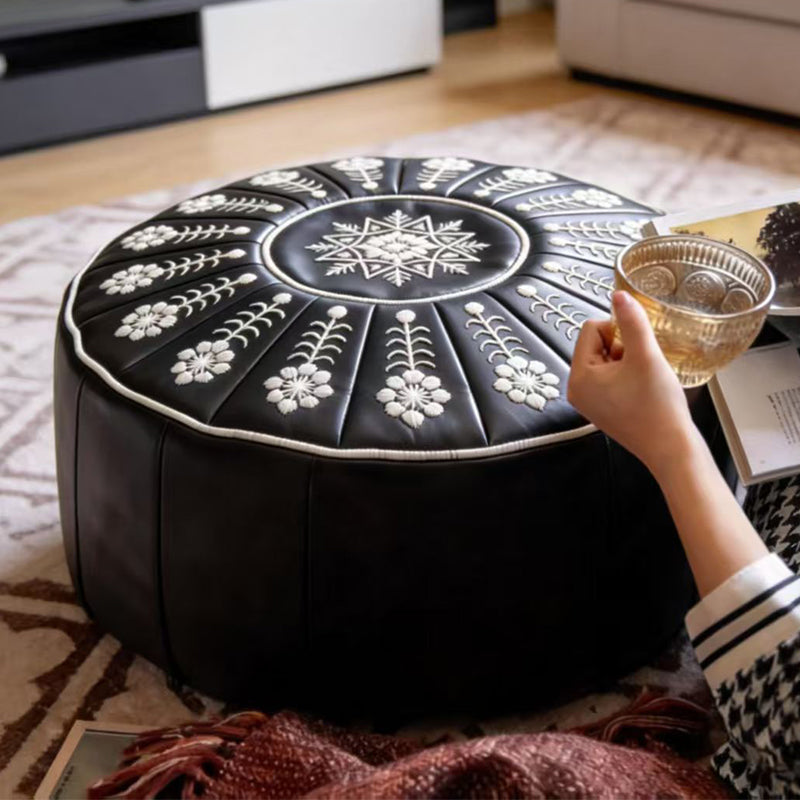 🔥 50% RABATT 🏡 Elegant sittpall med förvaring ✨ Bekväm att sitta på, smart att förvara i & enkel att matcha med nordisk inredning 🌿