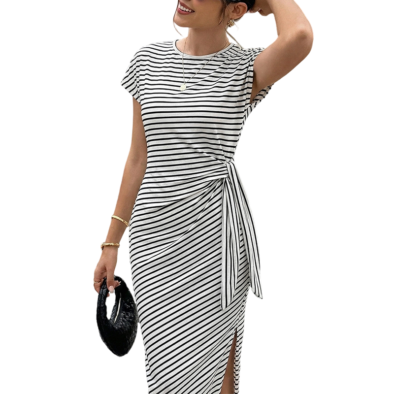 💥 50% rabatt 👗✨ Randig midiklänning med justerbar sidoknytning – luftig, stilren & perfekt för sommaren 🌿
