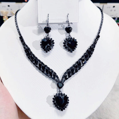 Set collana e orecchini “Cuore scintillante”