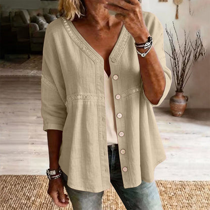 💥50% RABATT！👕🌸 V-ringad spetsblus med knappar – på sommarens favorittopp✨