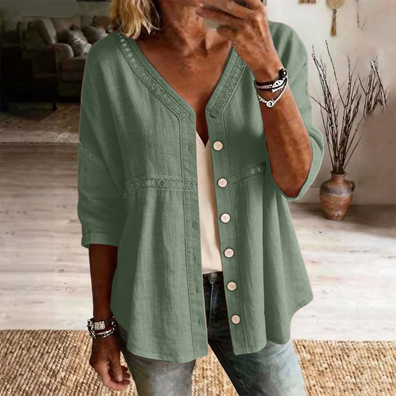 💥50% RABATT！👕🌸 V-ringad spetsblus med knappar – på sommarens favorittopp✨