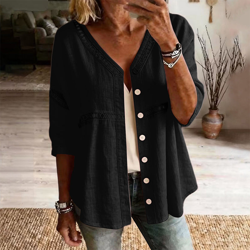 💥50% RABATT！👕🌸 V-ringad spetsblus med knappar – på sommarens favorittopp✨