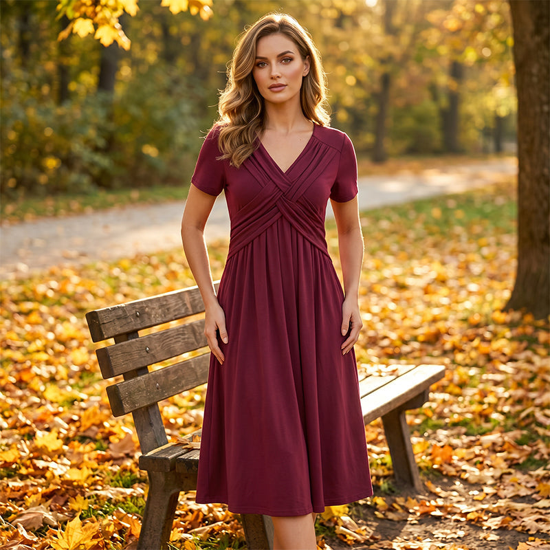 🔥 50% RABATT 👗✨ Plisserad V-ringad klänning med omlottdesign & fickor 🌸 Elegant, bekväm och perfekt för sommarens alla tillfällen