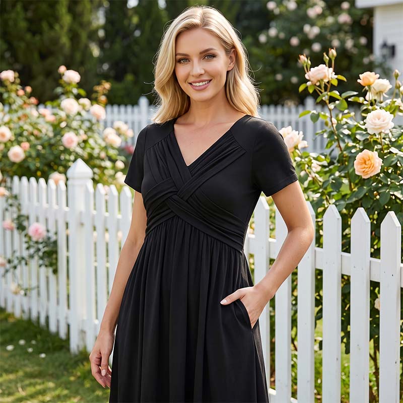 🔥 50% RABATT 👗✨ Plisserad V-ringad klänning med omlottdesign & fickor 🌸 Elegant, bekväm och perfekt för sommarens alla tillfällen