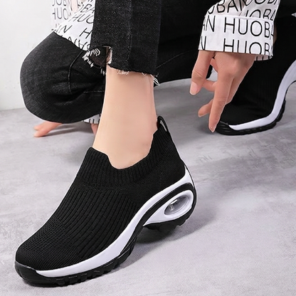 🔥 50% RABATT 👟🦶 Ortopediska mesh slip-on skor ✨ Ergonomisk dämpning, andningsbara & superbekväma för hela dagen 🌿