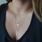 Collier multicouche élégant avec pendentif délicat