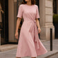 Abito midi elegante da donna con laccetto in vita regolabile